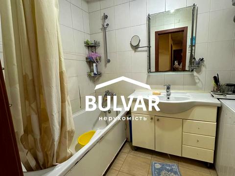 квартира по адресу Юбилейный просп. (50-летия ВЛКСМ), 61в