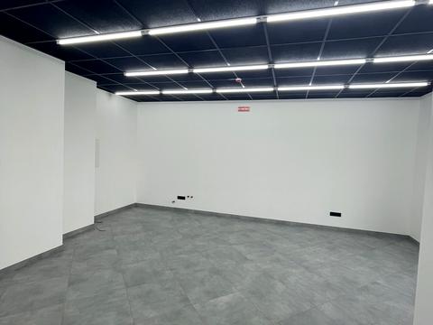 комерційна за адресою Воскресенська вул., 2-В