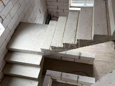 дом по адресу конквеста роберта