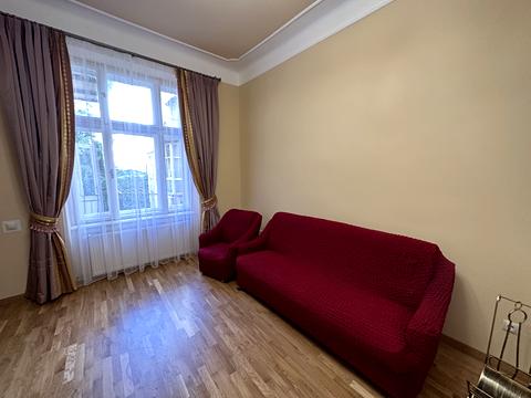 квартира за адресою Кониського, 1