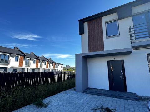 будинок за адресою Живописна, 2