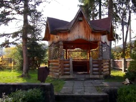 коммерческая по адресу Независимости, 1