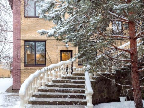 будинок за адресою Лобановського вул.