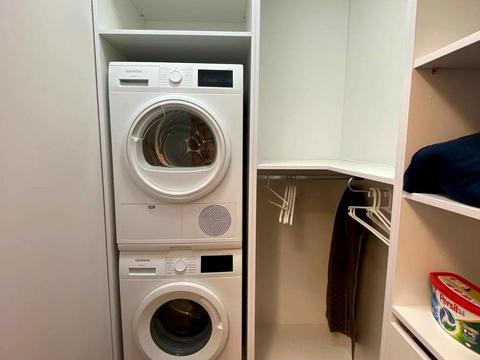 квартира за адресою Причальна вул., 14