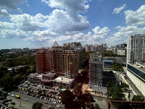 квартира за адресою Генуезька вул., 3а