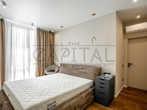 квартира за адресою Набережно-Рибальська вул., 3