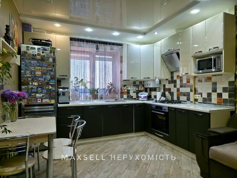 квартира за адресою Нижньосироватська вул., 10