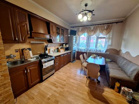 будинок за адресою Садова вул., 27