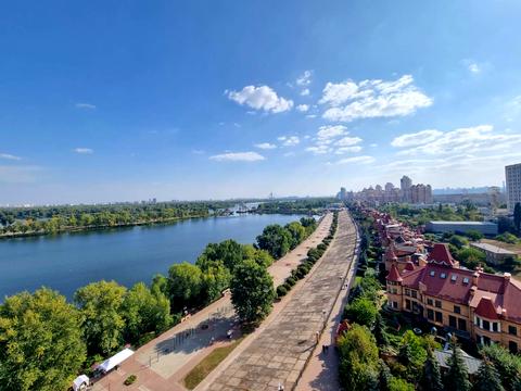 квартира за адресою Володимира Івасюка просп. (Героїв Сталінграду), 12-Д