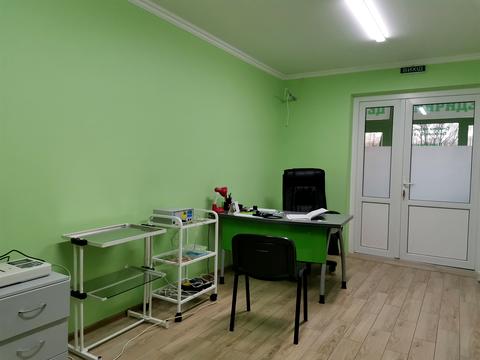 комерційна за адресою Європейського Союзу просп. (Правди), 5-Б