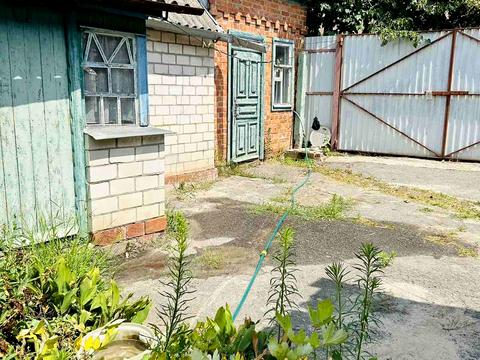будинок за адресою Артема