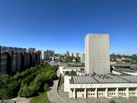 квартира по адресу Голосеевский просп. (40-летия Октября), 11