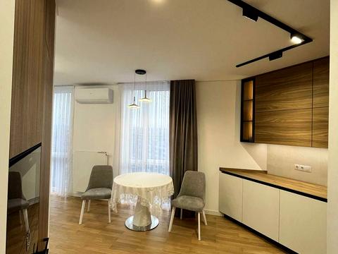 квартира по адресу Чорновола В., 77