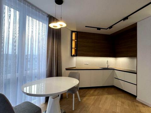 квартира по адресу Чорновола В., 77