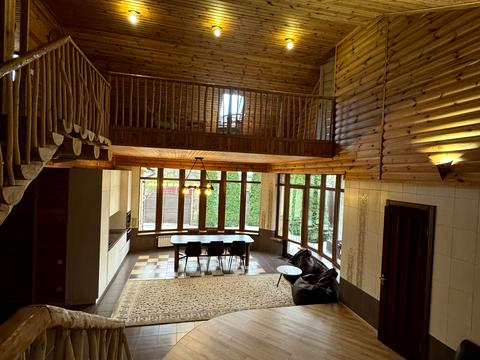 будинок за адресою Ушакова