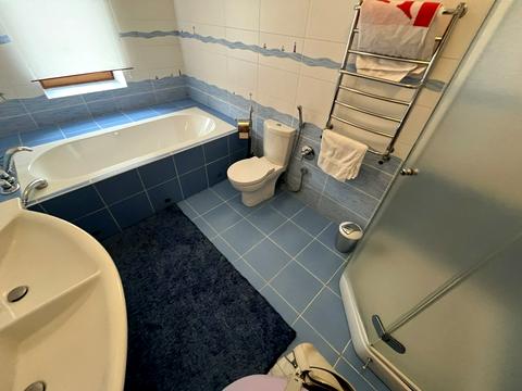 будинок за адресою Академіка Кримського пров.