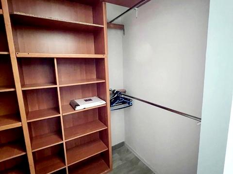 квартира за адресою Київ, Любомира Гузара просп. (Космонавта Комарова), 14-А