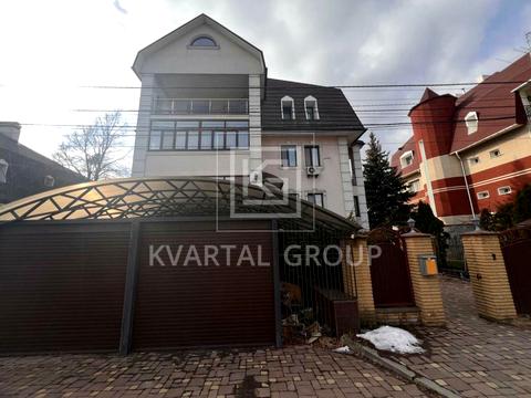 будинок за адресою Борщагівська вул.