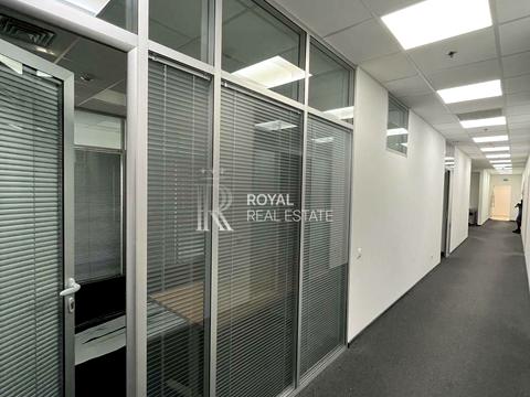 комерційна за адресою Київ, Богдана Хмельницького вул., 52