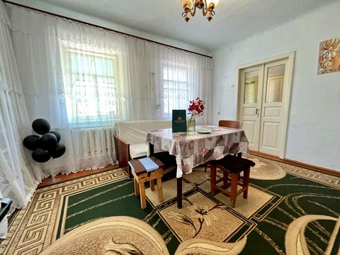 будинок за адресою Затишна, 3