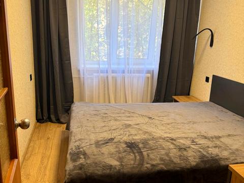 квартира за адресою Русанівська набережна вул., 8