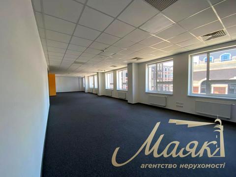 комерційна за адресою Олени Теліги вул., 6