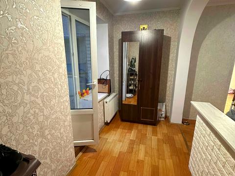 кімната за адресою Грушевського, 7
