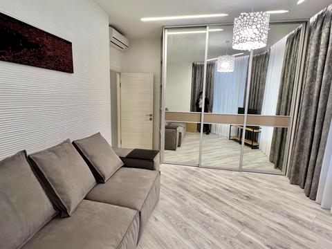 квартира за адресою Італійський бульв., 1а