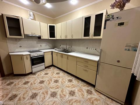 квартира за адресою Чорних Запорожців вул. (Короленка), 66