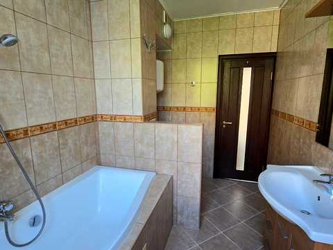квартира за адресою Братська вул., 5