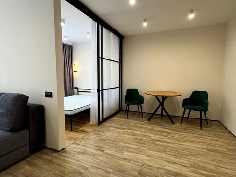 квартира за адресою Олега Мудрака вул. (Генерала Наумова), 1-Б