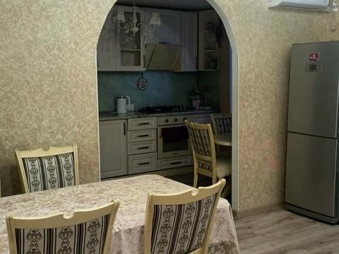 квартира по адресу Большая набережная ул. (50-річчя СРСР), 17