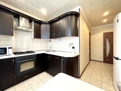 квартира за адресою Валентинівська вул. (Блюхера), 24а