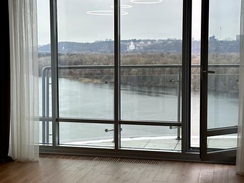 квартира за адресою Раїси Окіпної вул., 18