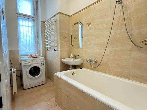 квартира по адресу Пекарская ул., 1ц
