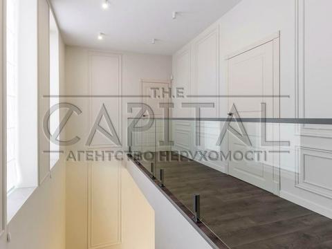 будинок за адресою Вишнева вул.