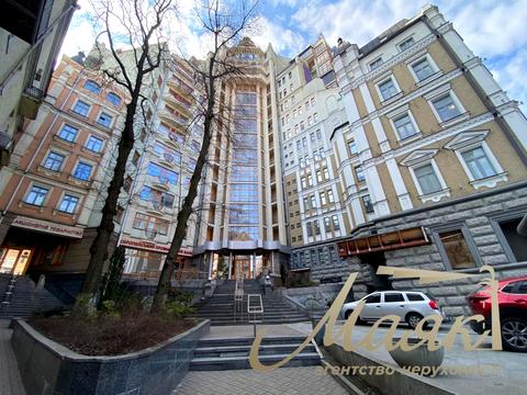 коммерческая по адресу Тараса Шевченко бульв., 11-А