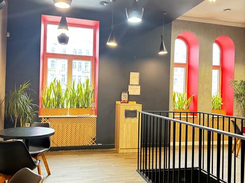 комерційна за адресою Басейна вул., 15