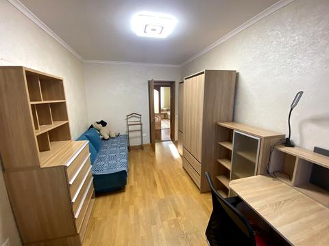 квартира за адресою Академіка Доброхотова вул., 11-А