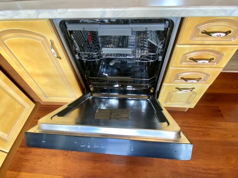 квартира за адресою Автозаводська вул., 77