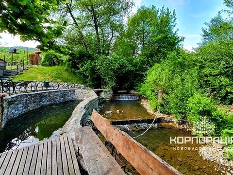 коммерческая по адресу Центральна, 10
