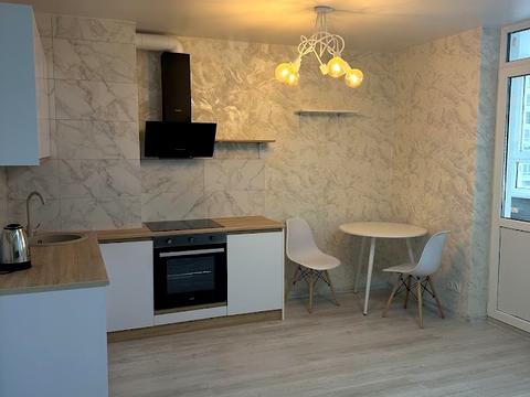 квартира за адресою Василя Симоненка вул., 107