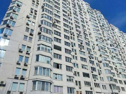 квартира за адресою Миколи Бажана просп., 12