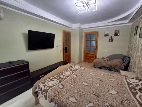 квартира за адресою Гайдамацька вул., 33