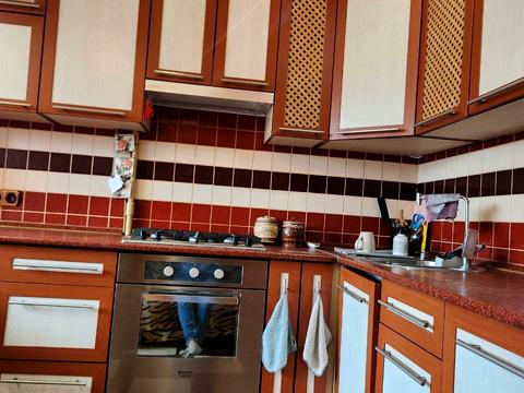 квартира за адресою Академіка Глушкова просп., 24
