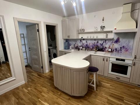 квартира по адресу Адама Мицкевича пл., 5