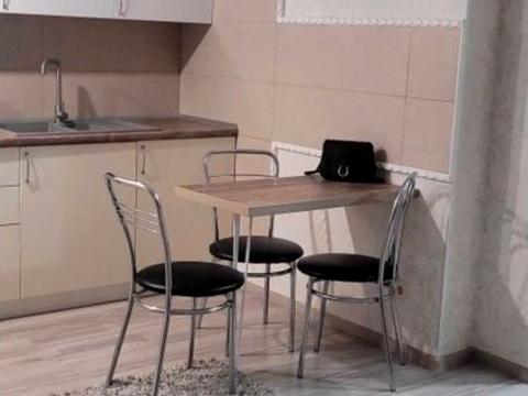 квартира за адресою Василя Симоненка вул., 105