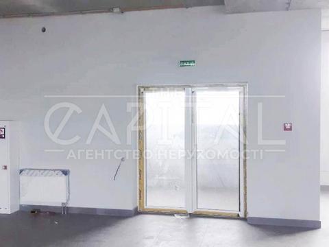 комерційна за адресою Степана Бандери просп. (Московський), 8-Г