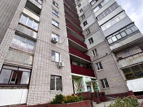 квартира за адресою Металургів просп., 14