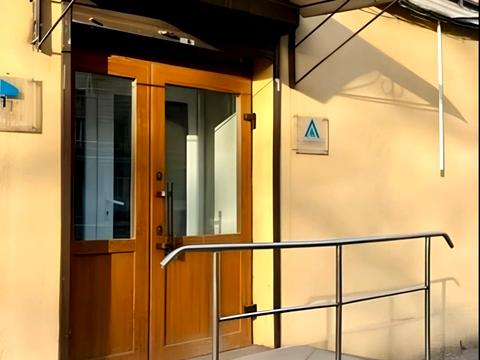 комерційна за адресою Пироговська вул., 7/9в